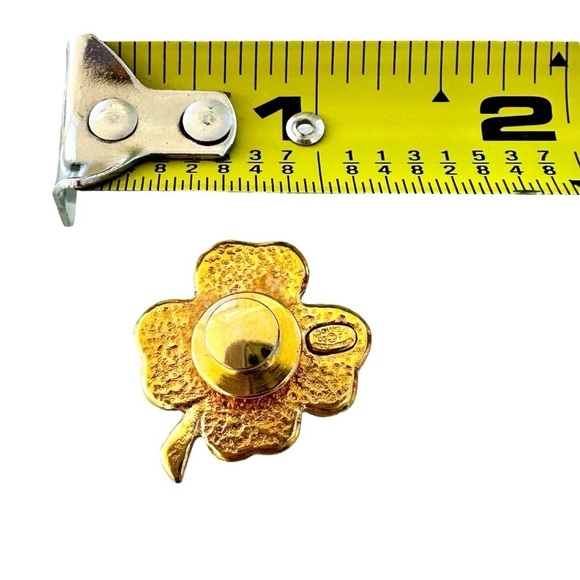 Authentic CHANEL Pink & Gold Four Leaf Clover Shamrock Lucky Charm Brooch Pin - Picture 9 of 10